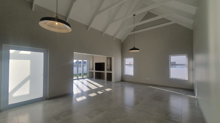 3 Bedroom Property for Sale in Lampiesbaai Western Cape